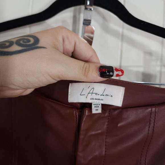 L'Academie Womens Pants Kira Burgundy Red Leather Zip Ankle High Rise Trouser XS - Picture 12 of 13